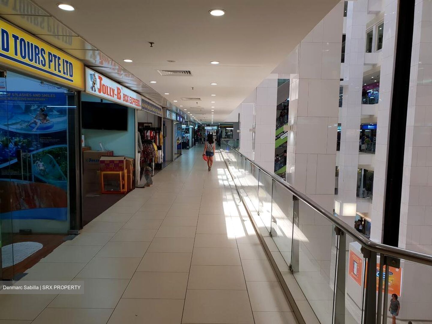 Lucky Plaza (D9), Shop House #505381101